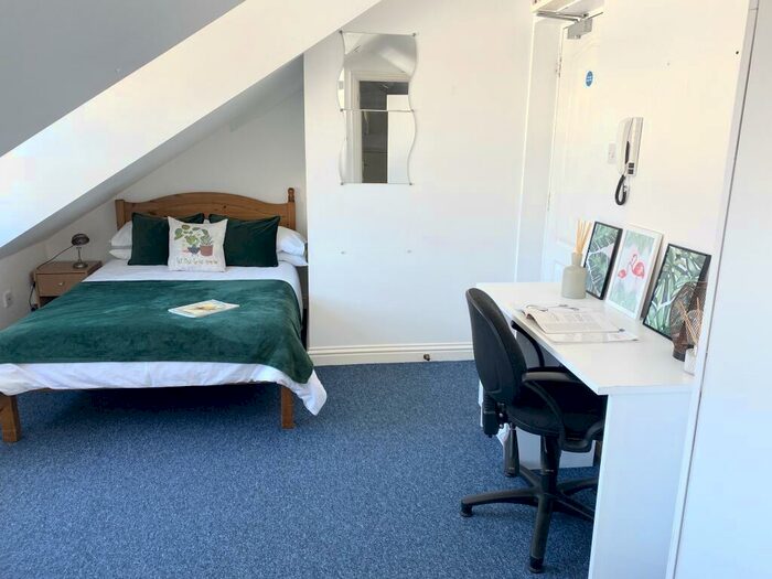 Studio To Rent In Studio Copper Point Oxford Street, PL5