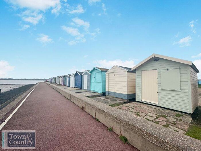 Lodge For Sale In Promenade Way, Brightlingsea, CO7