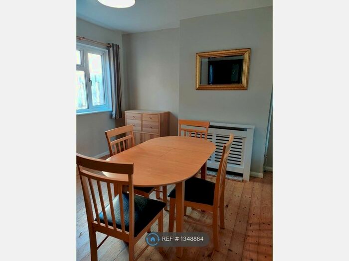 2 Bedroom Terraced House To Rent In Brooks Road, Cambridge, CB1