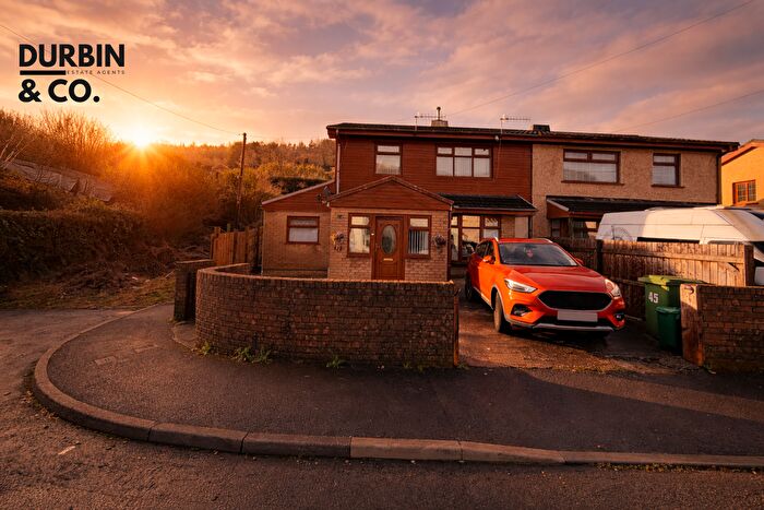 3 Bedroom Semi-Detached House For Sale In Nant-Y-Fedw, Abercynon, Mountain Ash, CF45