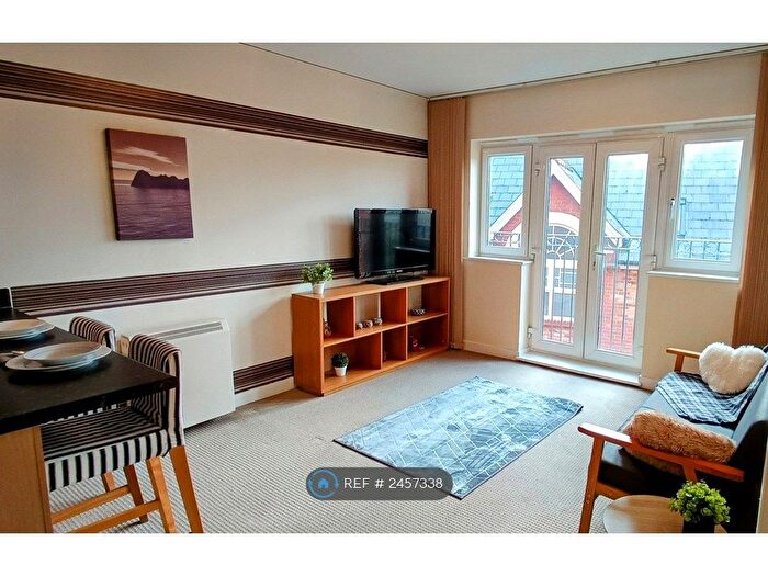 1 Bedroom Flat To Rent In Kingswood Place, Bournemouth, BH2