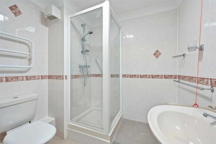 Property For Sale In Cranfield Road, Bexhill-On-Sea, TN40