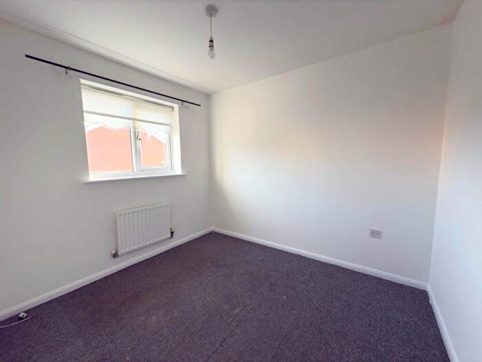 3 Bedroom Terraced House For Sale In Harron Close, Westvale, L32
