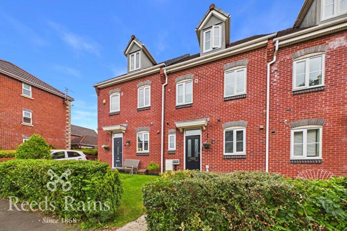 3 Bedroom Semi-Detached House For Sale In Walletts Wood Court, Chorley, Lancashire, PR7