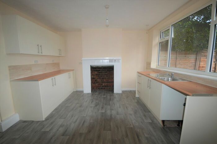 2 Bedroom Semi-Detached House To Rent In Newlands Street, Shelton, Stoke On Trent, Staffordshire, ST4