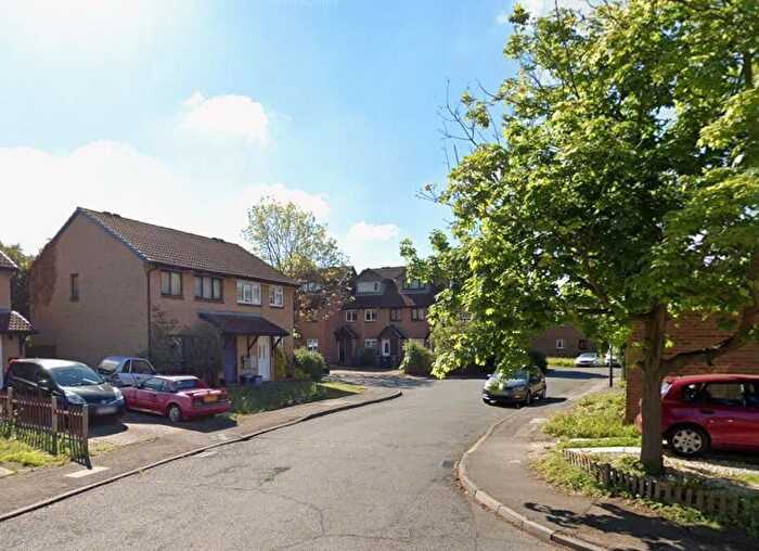 4 Bedroom Detached House To Rent In Sutherland Drive, Colliers Wood, Colliers Wood, Tooting, South Wimbledon, London, SW19