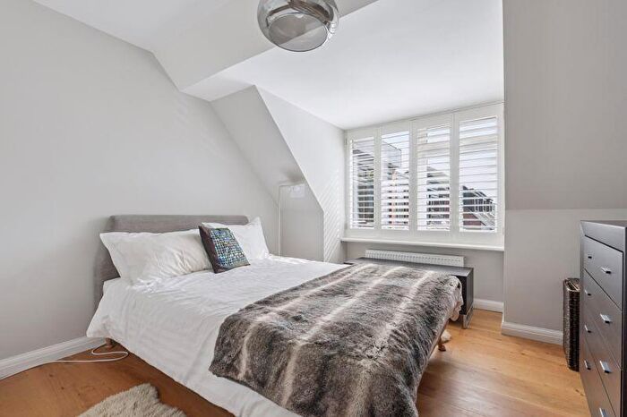 1 Bedroom Flat For Sale In Marlow, SL7