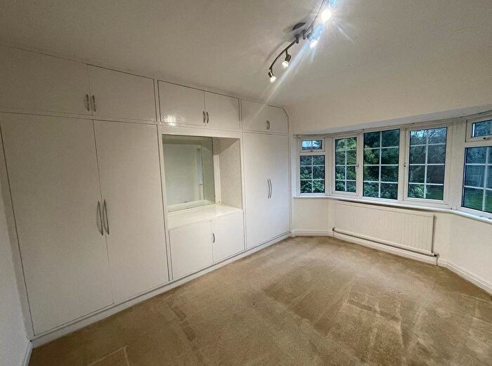4 Bedroom Detached House To Rent In West Hill, Wembley, Middlesex, HA9