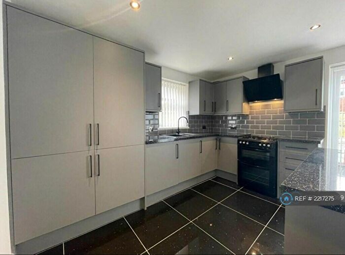 2 Bedroom Semi-Detached House To Rent In Blackbrook Close, Liverpool, L9