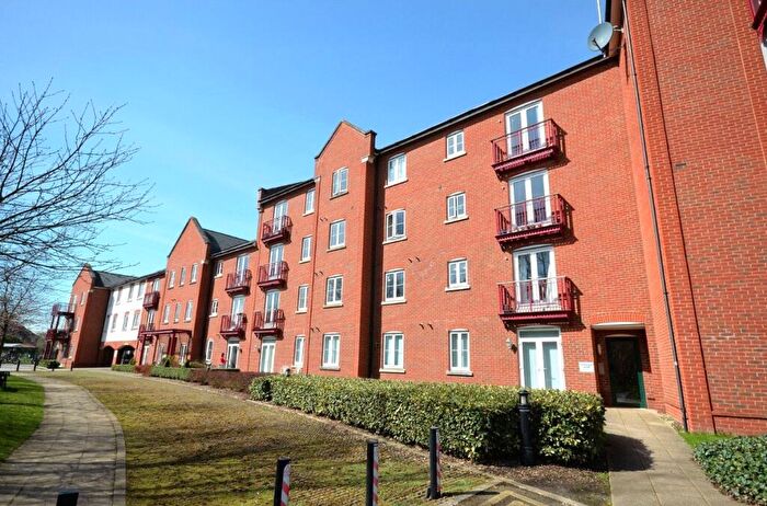 1 Bedroom Flat To Rent In Barnshaw House, Coxhill Way, Aylesbury, HP21