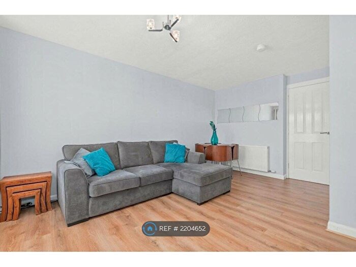 1 Bedroom Flat To Rent In Franchi Drive, Stenhousemuir, Larbert, FK5