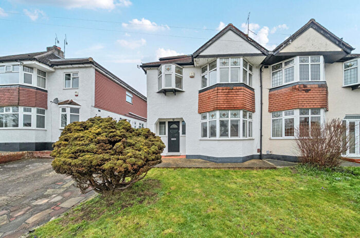 5 Bedroom Semi Detached House For Sale In Tubbenden Lane, Orpington, Kent, BR6