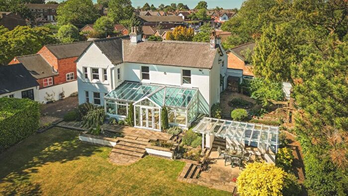 5 Bedroom Detached House For Sale In Park Lane, Littleover, DE23