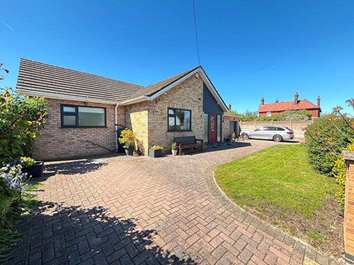 3 Bedroom Detached Bungalow For Sale In Grafton Road, Longlevens, Gloucester, GL2