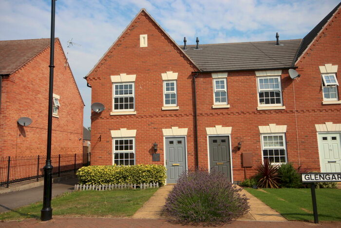 3 Bedroom Semi-Detached House To Rent In Glengarry Way, Greylees, Sleaford, Lincolnshire, NG34