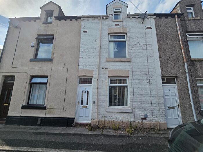 3 Bedroom Terraced House To Rent In Caledonia Street, Radcliffe, Manchester, M26