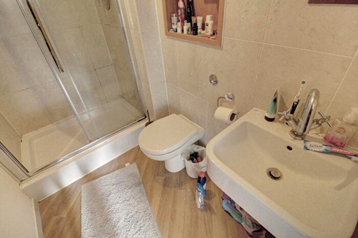 2 Bedroom Apartment To Rent In Cameronian Square, Worsdell Drive, Gateshead, Tyne And Wear, NE8