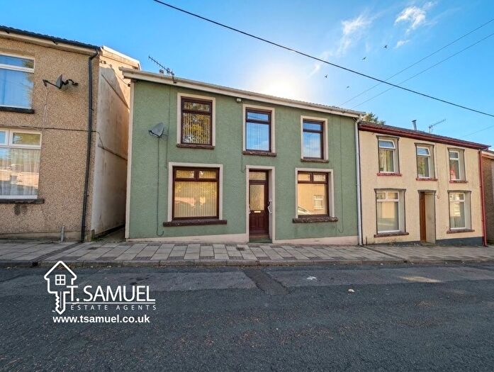3 Bedroom Terraced House For Sale In Harris View, Penrhiwceiber, Mountain Ash, CF45