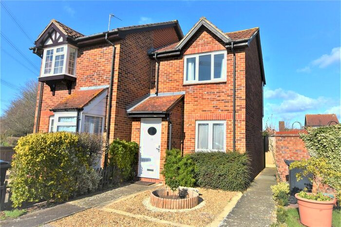 1 Bedroom Semi-Detached House To Rent In Torridge Drive, Didcot, Oxfordshire, OX11