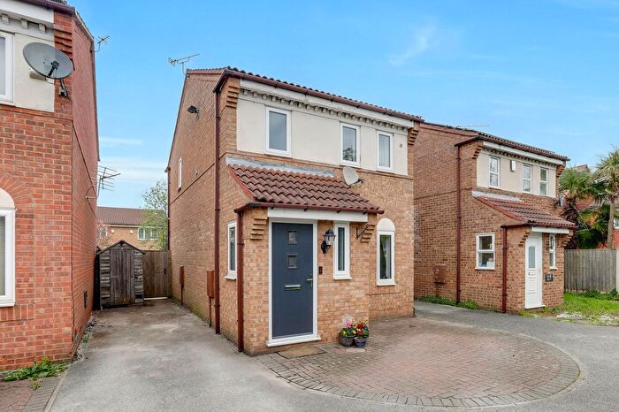 3 Bedroom Detached House For Sale In Biggart Close, Beeston, NG9