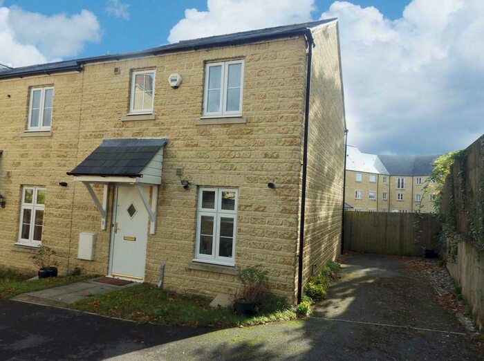 3 Bedroom Semi-Detached House To Rent In Stenter Lane, Witney, Oxfordshire, OX28
