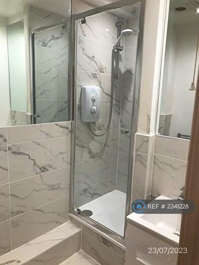 1 Bedroom Flat To Rent In York Place, Leeds, LS1