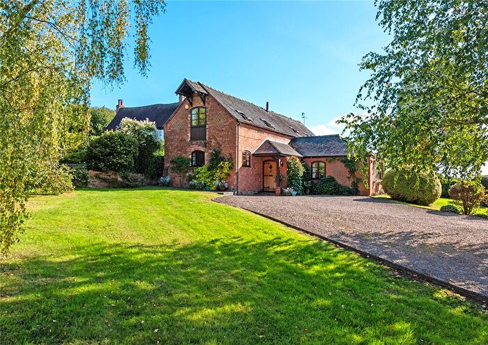 4 Bedroom Barn Conversion For Sale In Lincomb, Worcestershire, DY13