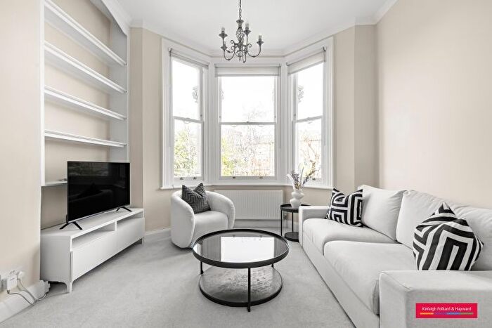 2 Bedroom Flat To Rent In Gwendwr Road, London, W14