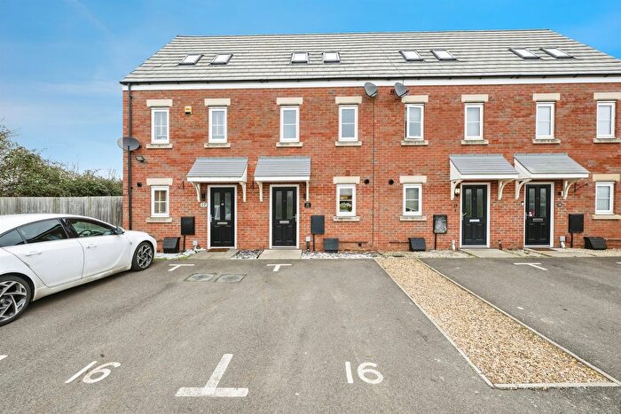 3 Bedroom Property For Sale In Bedstone Way, Farcet, Peterborough, PE7