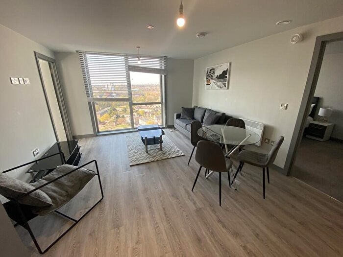 2 Bedroom Apartment To Rent In Jq Rise, Goodman Street, B1