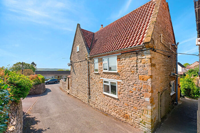 3 Bedroom Semi-Detached House For Sale In Doctors Lane, Great Doddington, NN29