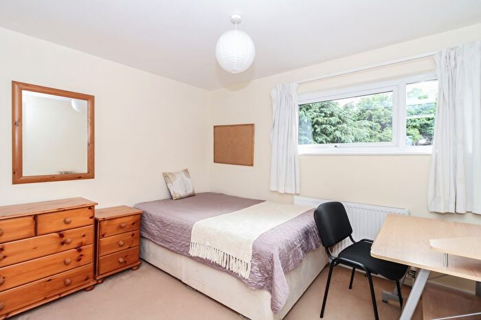 6 Bedroom Terraced House To Rent In Beechey Avenue, Marston, OX3