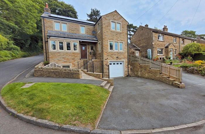 4 Bedroom Detached House For Sale In Queens Garth, Thornton In Craven, Skipton, North Yorkshire, BD23