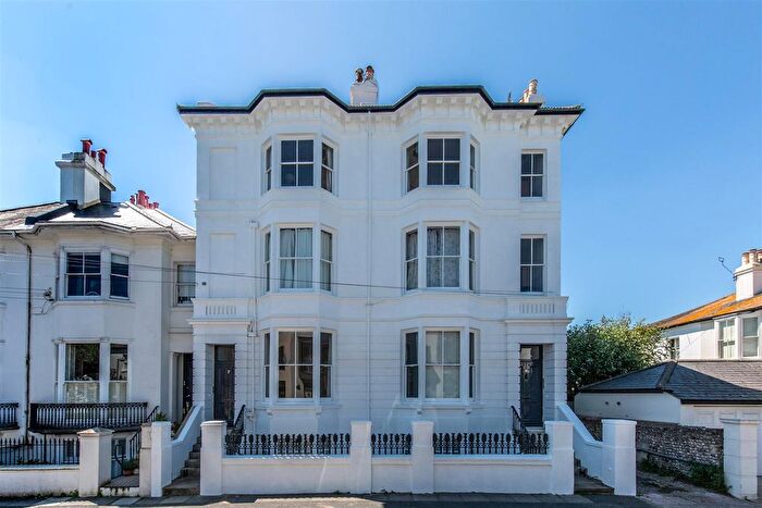 2 Bedroom Flat To Rent In Powis Grove, Brighton, BN1