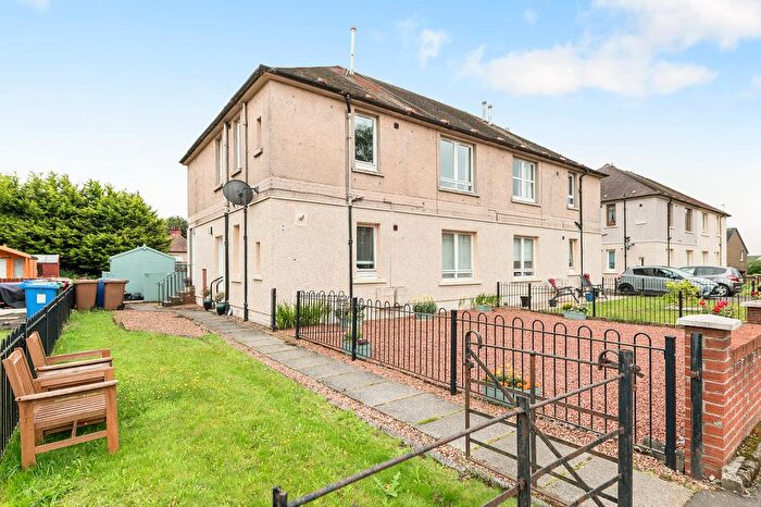 2 Bedroom Flat For Sale In Ronald Crescent, Larbert, FK5