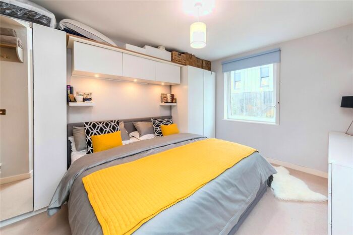 2 Bedroom Flat To Rent In Wharncliffe Mews, Abbeville Village, SW4