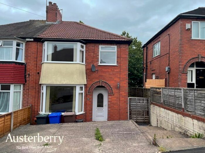 3 Bedroom Semi-Detached House To Rent In Hillside Avenue, Meir, Stoke On Trent, ST3