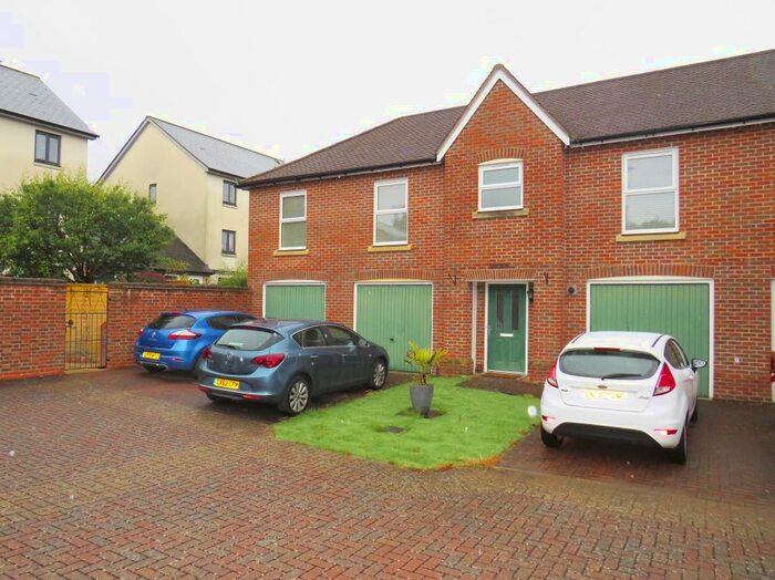 2 Bedroom House To Rent In Avington Way, Sherfield-on-Loddon, Hook, RG27