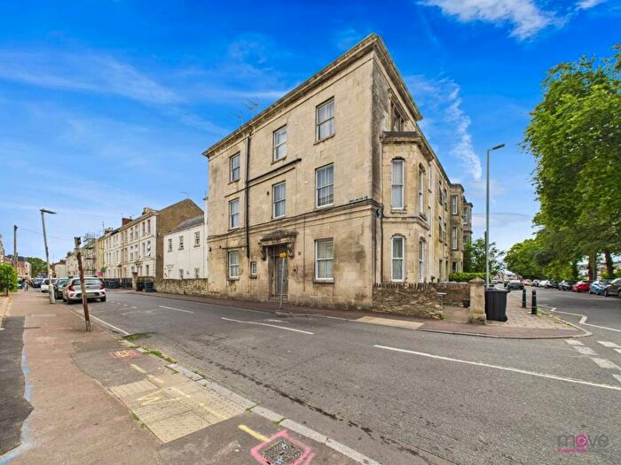 2 Bedroom Property For Sale In Park Road, Gloucester, GL1