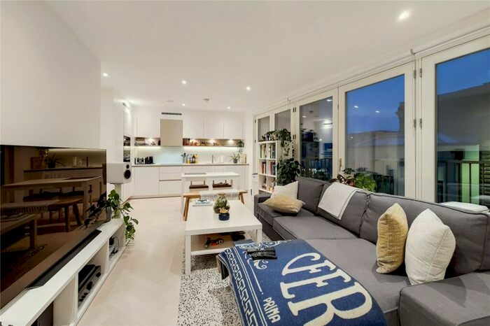 1 Bedroom Flat To Rent In Market Road, Islington, N7