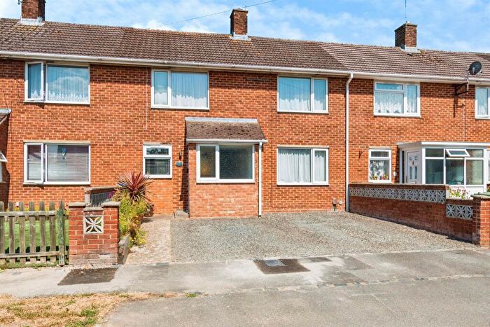 3 Bedroom Terraced House For Sale In Colburn Close, Southampton, SO16
