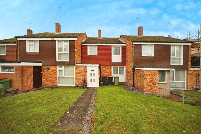 3 Bedroom Terraced House For Sale In Birchside, Dunstable, LU6