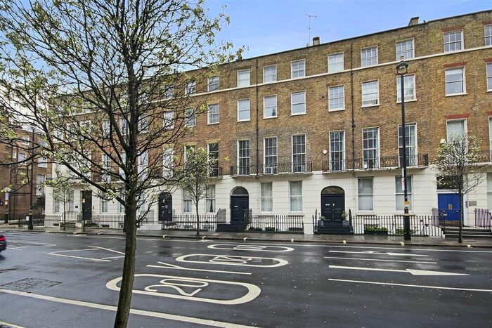 2 Bedroom Flat For Sale In Gloucester Place, Marylebone, London, W1U