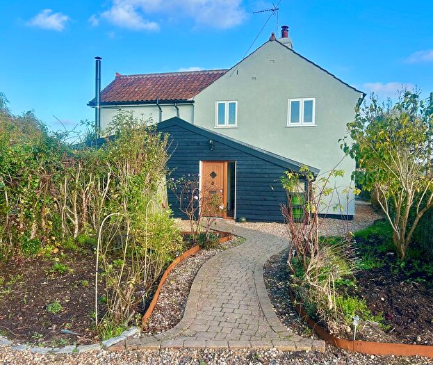 4 Bedroom Detached House To Rent In East End Road, Stonham Aspal, IP14
