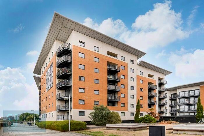 1 Bedroom Flat To Rent In Inverness Mews, London, E16