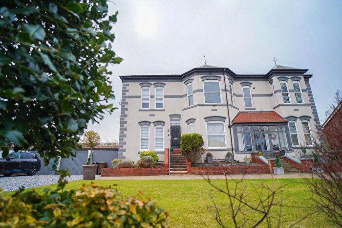 3 Bedroom Semi Detached House To Rent In Grosvenor Road, Southport, PR8