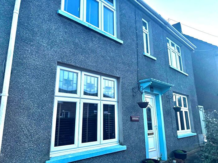 3 Bedroom Semi Detached House To Rent In B Cefn Road, Cefn Cribwr, Bridgend, CF32