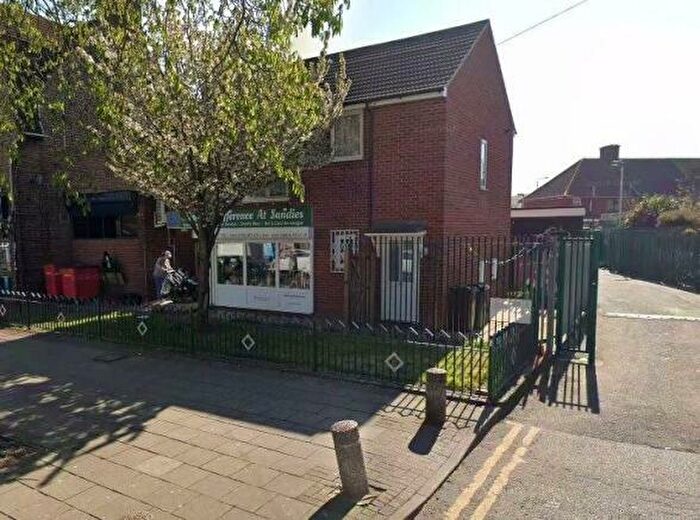 1 Bedroom Maisonette To Rent In Becontree Avenue, Dagenham, RM8