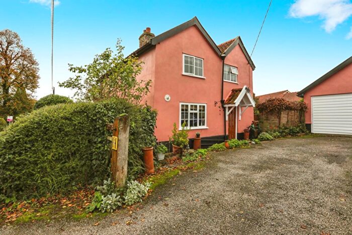 4 Bedroom Detached House For Sale In School Lane, Ufford, Woodbridge, IP13