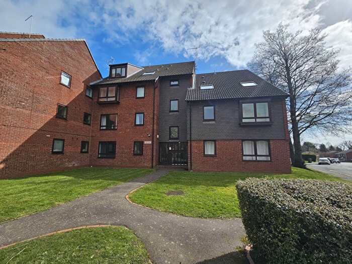 1 Bedroom Flat For Sale In Humphrey Middlemore Drive, Harborne, B17